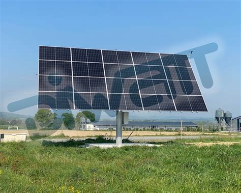 tracker solaire agricole|tracker solaire 6 panneaux.
